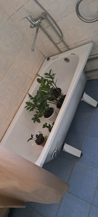 Продам Ванну. В хорошем состоянии.