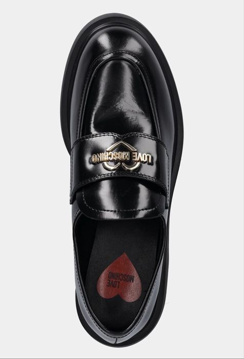 Love moschino лоуфъри