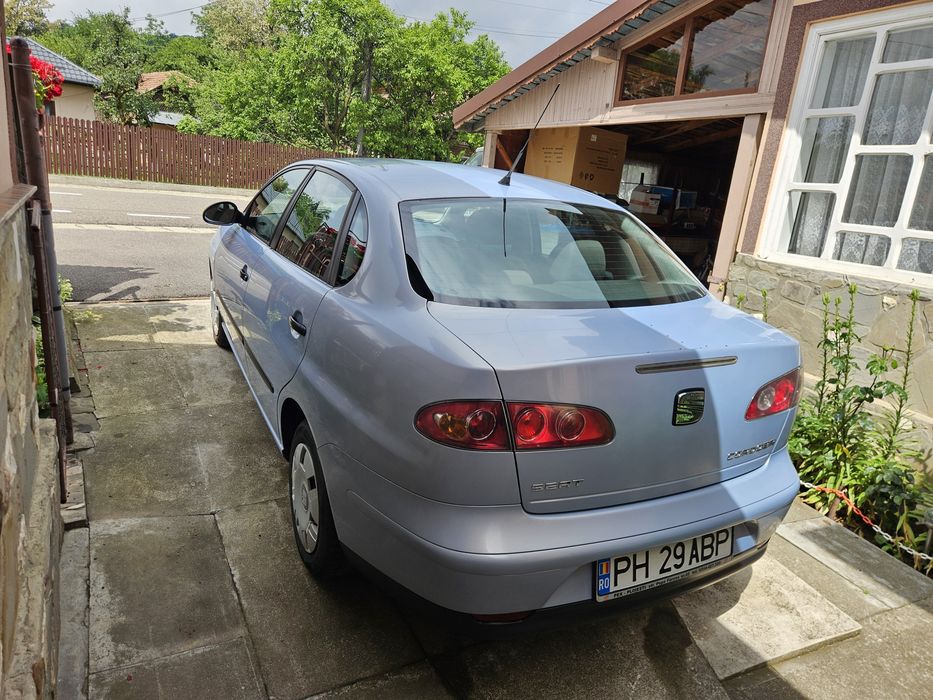 SEAT Cordoba 2005 — imagine 5
