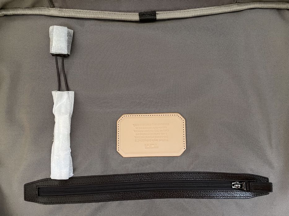TUMI case originala noua