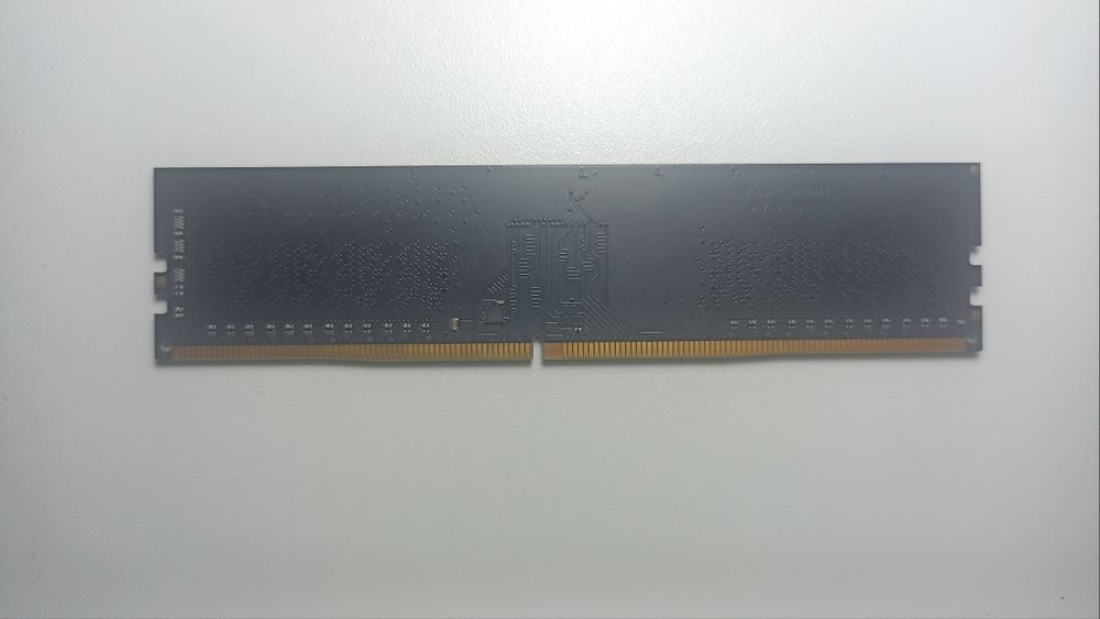 Оперативная память 4GB DDR4