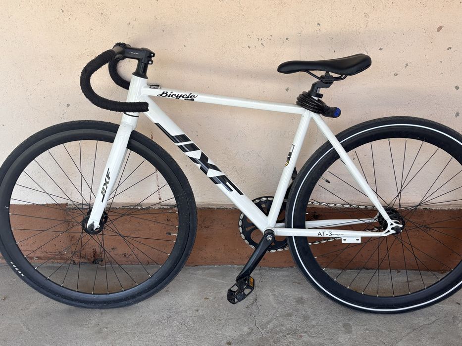 Fixed gear JIXF.