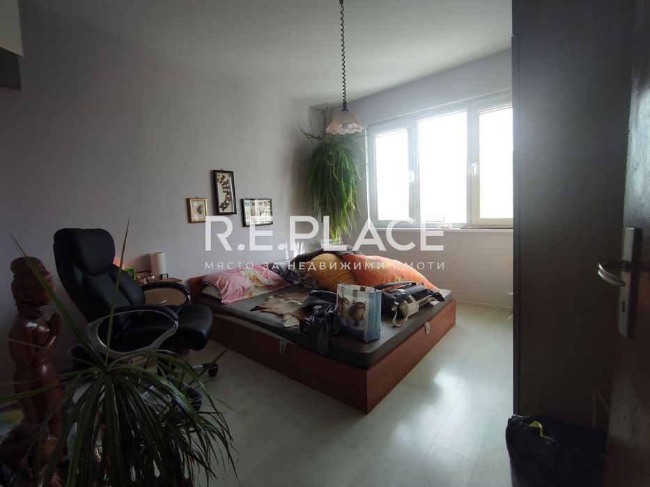 Продава се Тристаен апартамент в Варна, Младост 2 - 70 кв.м за 2358 €/кв.м - Снимка #3