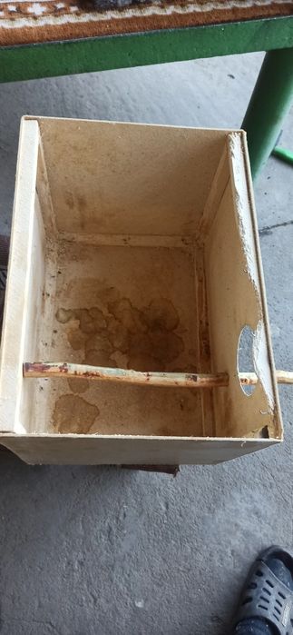 Гнездо для попугаев