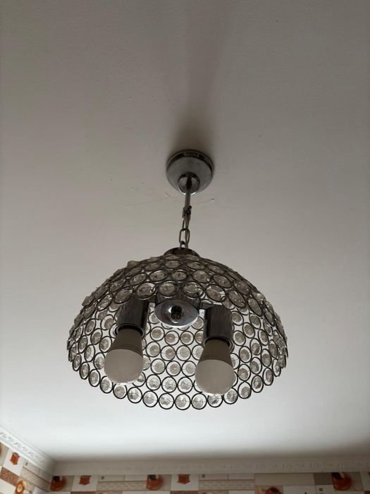 Продам люстры в хорошем состоянии