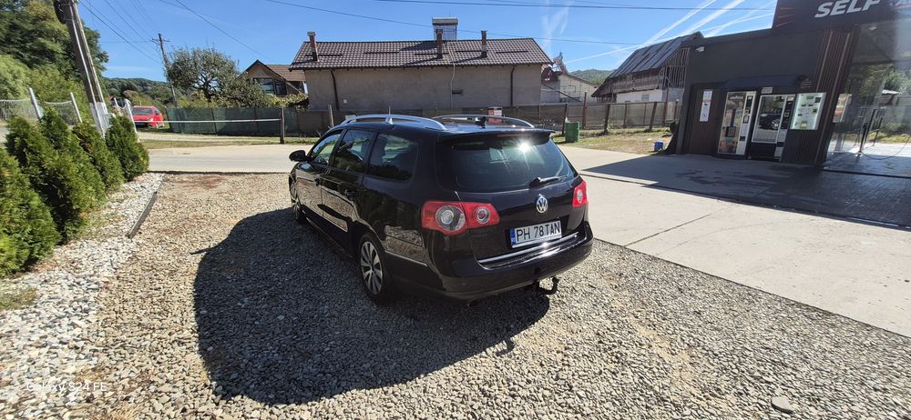 Vând passat b6 .