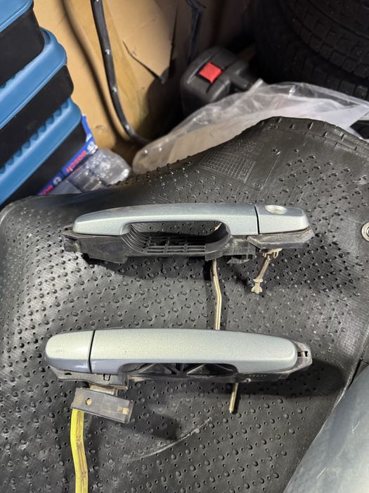 Дверные карты от камри 30