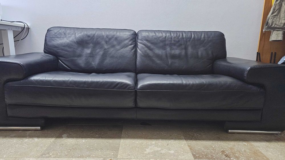 Canapea din piele naturală – stare foarte bună