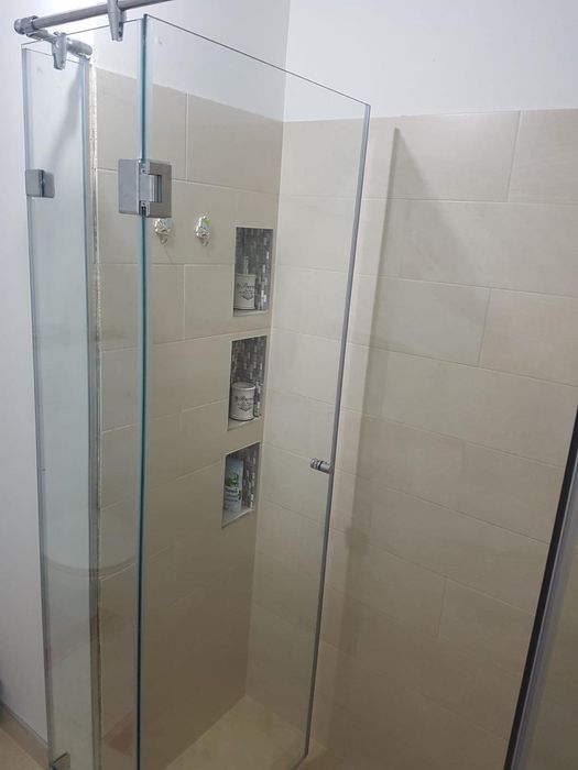 Cabina de dus din sticla securizată 8 mm