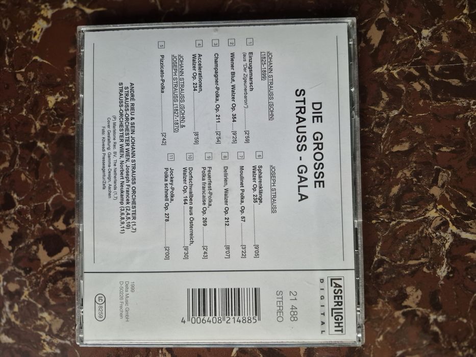 Vând 4 CD muzica clasica mixta cu Andre Rieu ,made in Germany