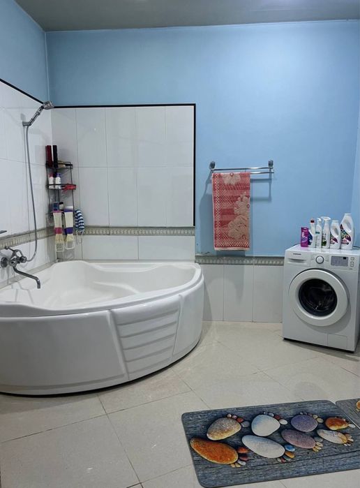 Продается Участок 4 сот  6 комнат , кухня, холл, кладовая, подвал