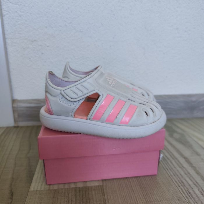Детски обувки за прохождане Geox  и сандали Adidas
