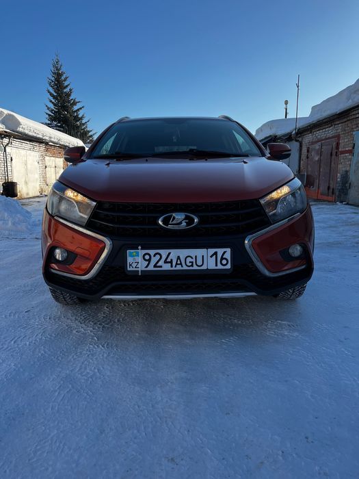 Продам авто Lada westa sw cross