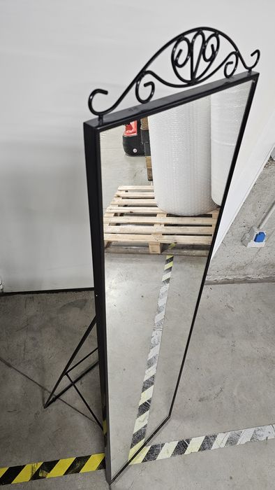 Огледало Стоящо ИКЕА Черно KARMSUND цял ръст
огледало в цял ръст