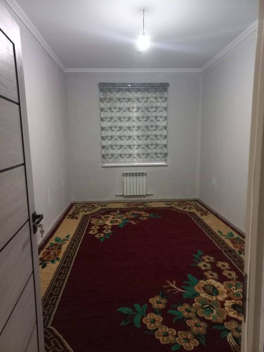 Bez makler kvartira bor yangi darxonda qizlar bilan sheriklikka