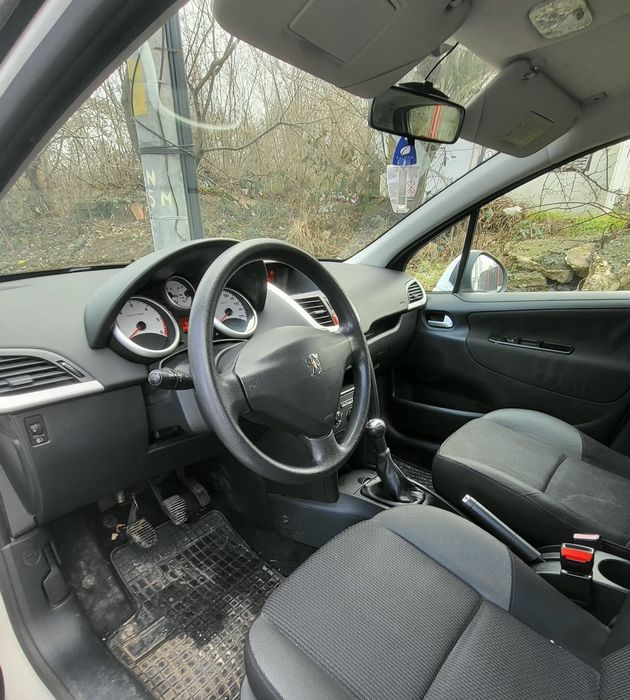 Peugeot 207,1.6 diesel, 2010