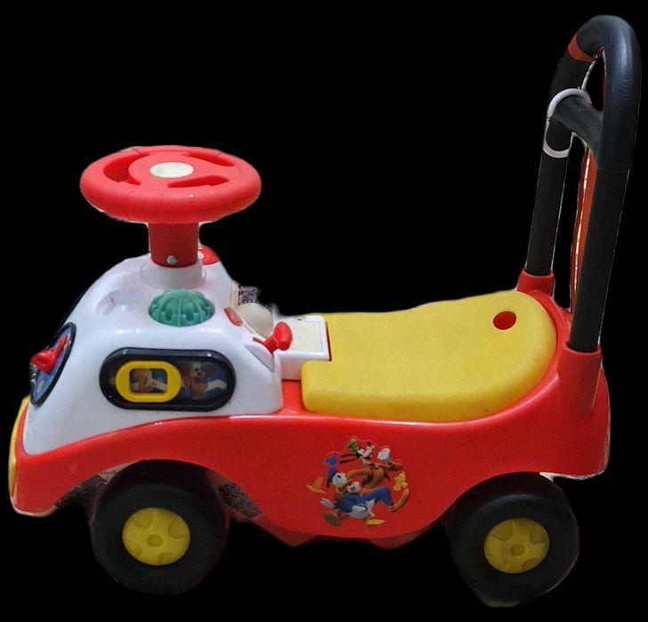 Mașinuța copii kiddieland Mickey Mouse volan rotativ , lumini ,sunete