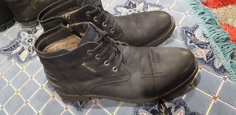 Ботинки замшевые