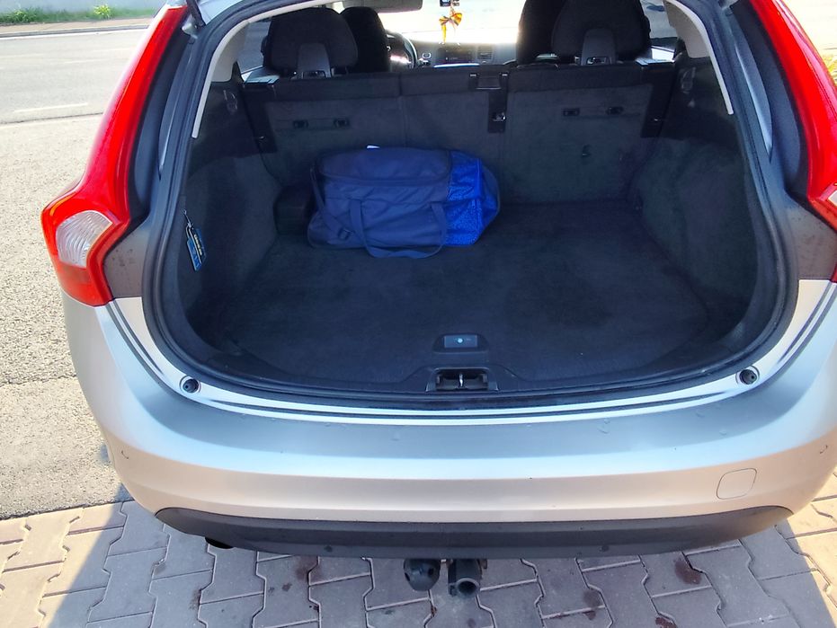 Vând Volvo v60 euro 5