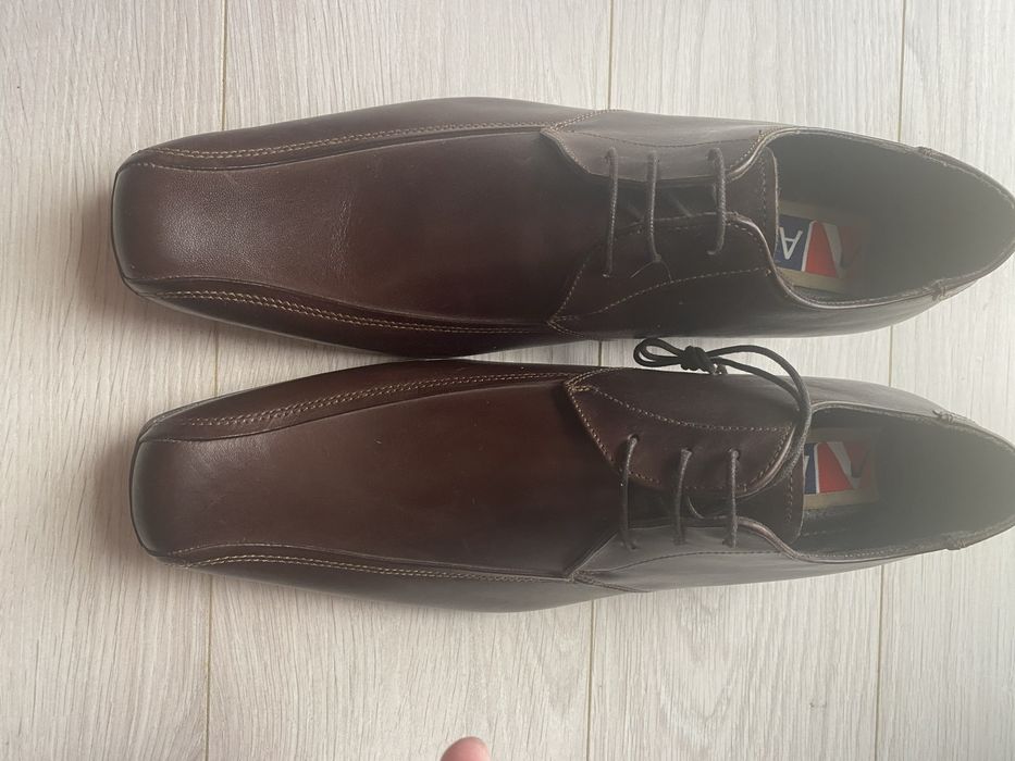 Pantofi piele naturala marimea 43 noi