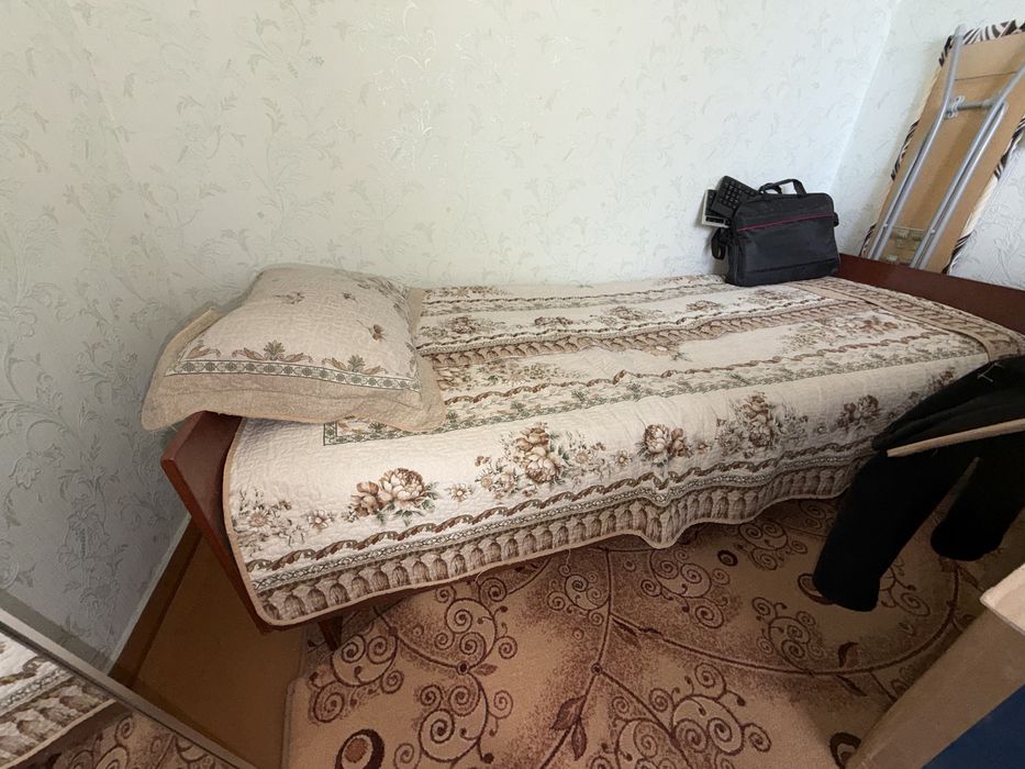Продам кровать односпалка