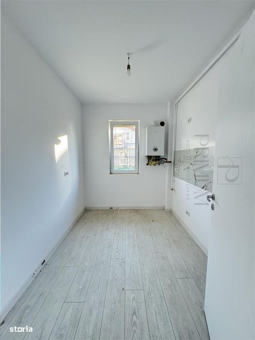 Giroc - 2 Camere - Decomandat - Parter Cu Balcon - Bloc Nou