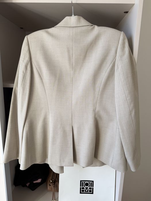 Бежови дрехи Zara, LeGer, H&M