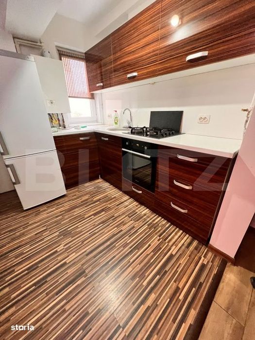 Apartament 3 camere de inchiriat, 56 mp, zona Centrala