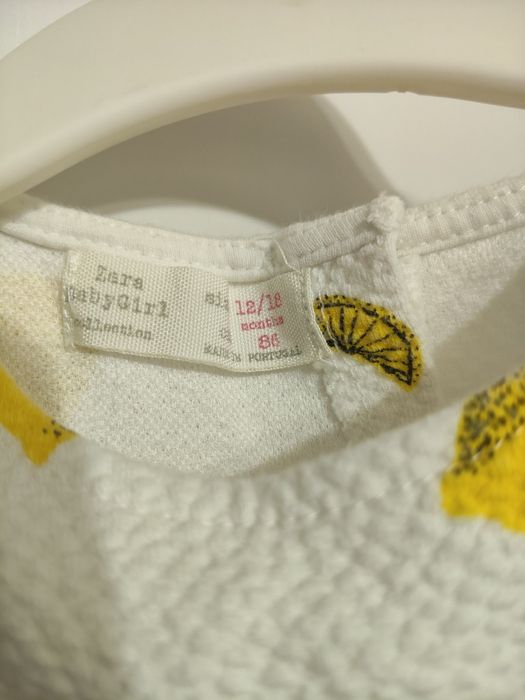 Vând rochiță Zara Baby