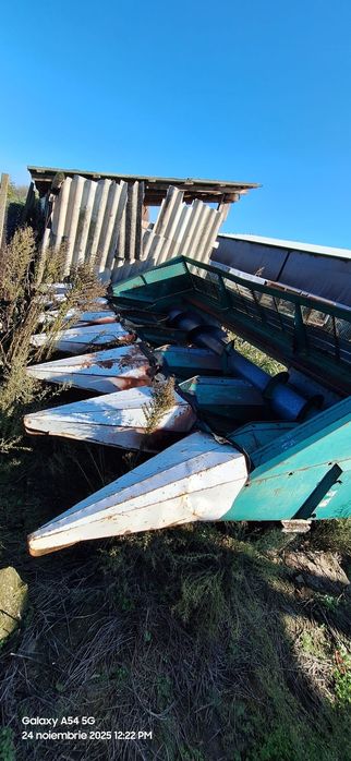 Combina CLAAS Dominator MEGA 208