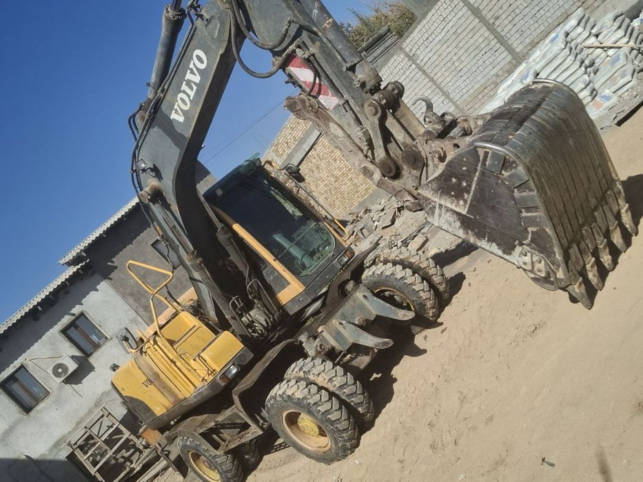 Volvo ekskavator EW145B 2011 ideal