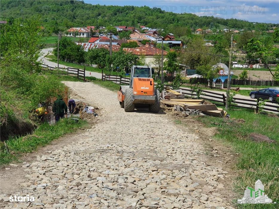 Casa de vanzare in Stanomiru  Judetul Valcea cu un teren in suprafata