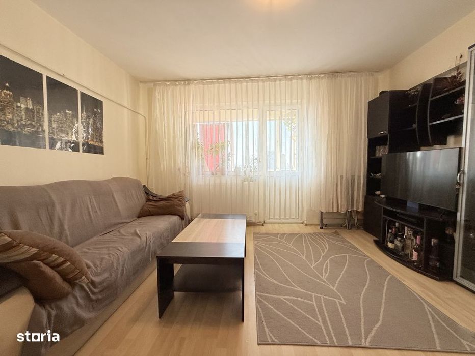 Apartament de vanzare cu 3 camere in Tomis Nord