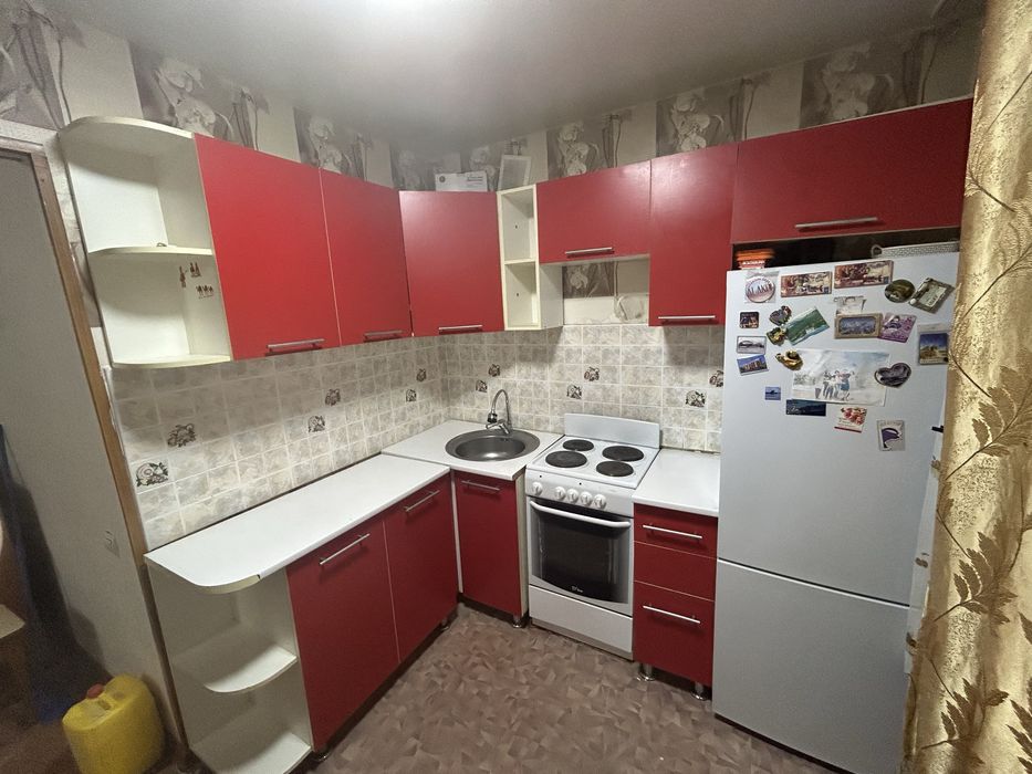 Продам кухонный гарнитур