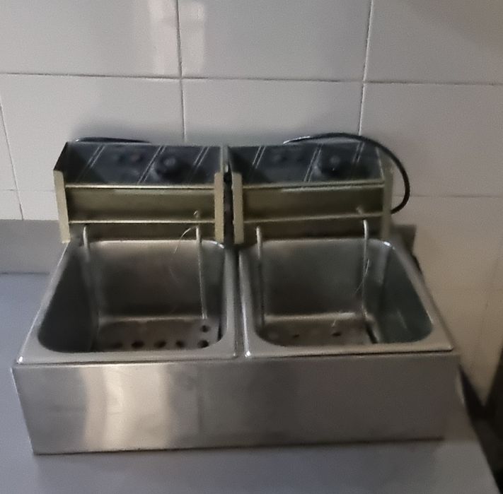 Kafe oshxona uchun tayyor komplkt sotiladi.
