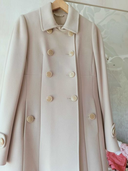 Продам пальто кашемировые женское