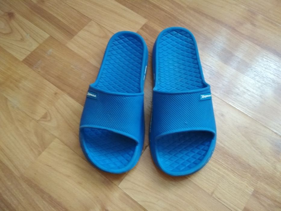 Детская обувь