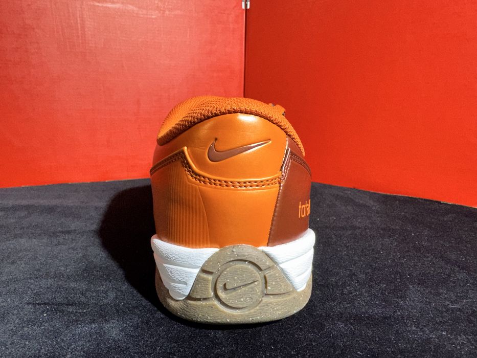 Оригинални! Nike Total 90 - 47.5,48.5 Shoemag