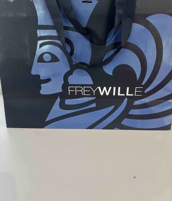 Ювелирное изделие Freywille