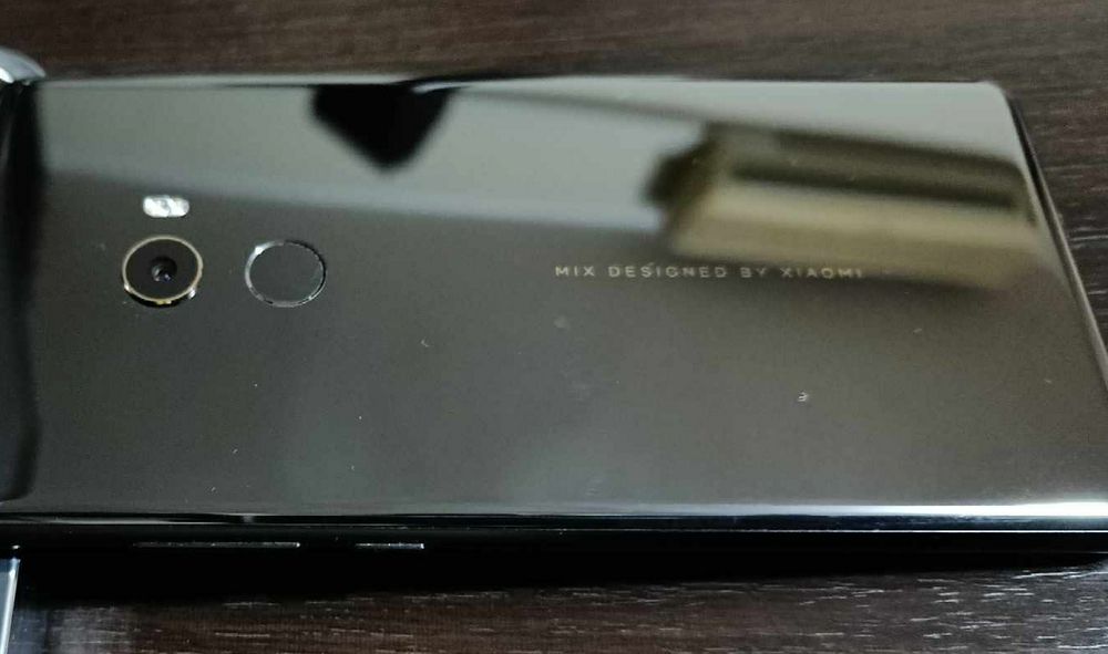 XIAOMI MI MIX 2 , 6/128 la cutie impecabil