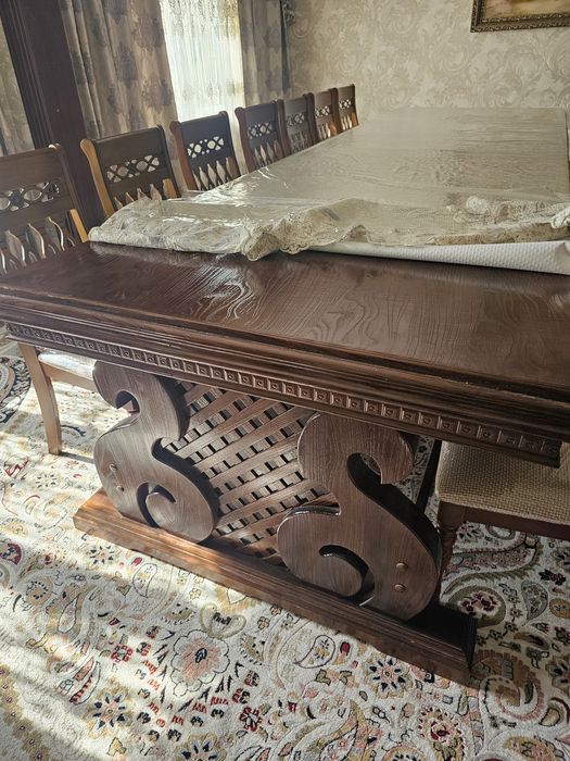 Продается 5м стол, из натурального дерева