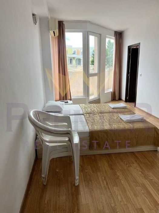 Продава се Двустаен апартамент в к.к. Слънчев бряг - 48 кв.м за 1303 €/кв.м - Снимка #2