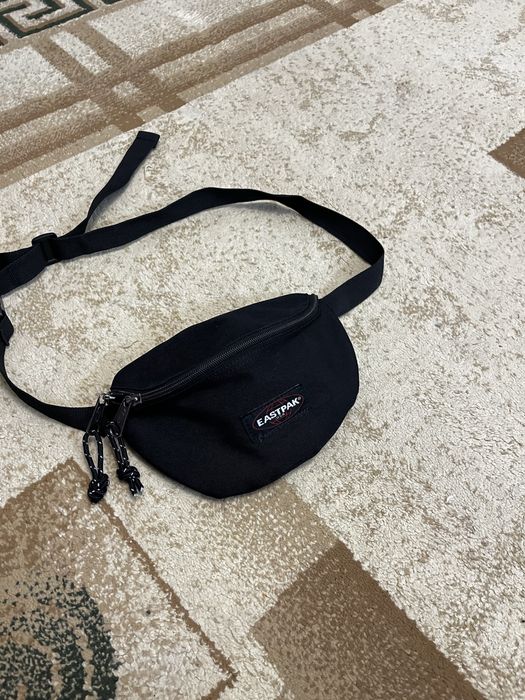 Eastpak бананка