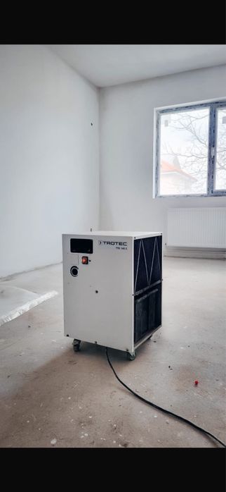 Dezumidificator PROFESIONAL de inchiriat
