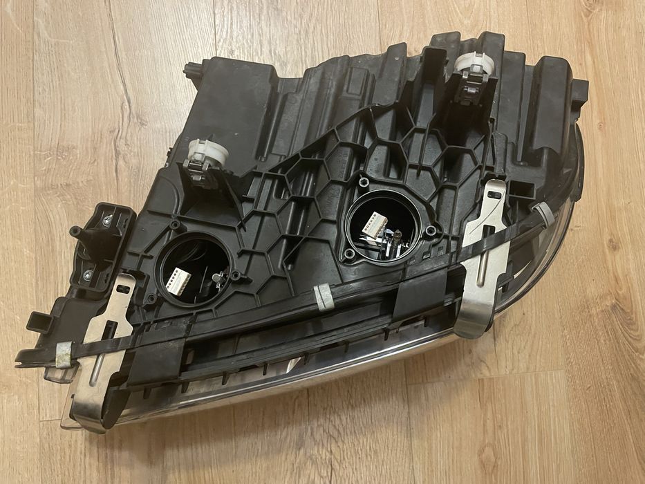 BMW X3 БМВ Лед Предни Фарове Ляв и Десен