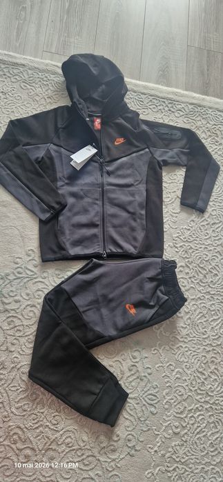 Trening Nike Tech copii