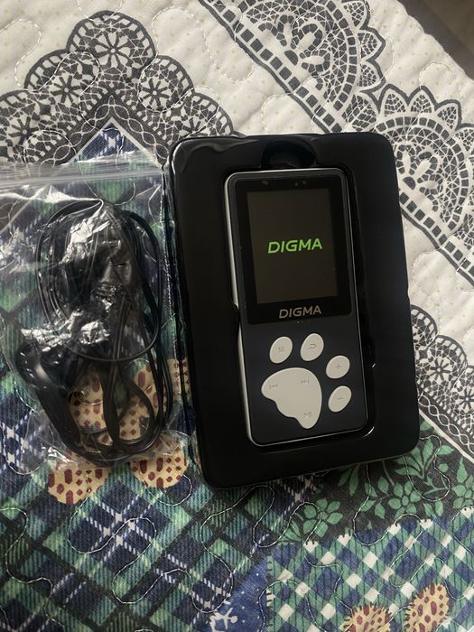 Digma S4 MP3 Player