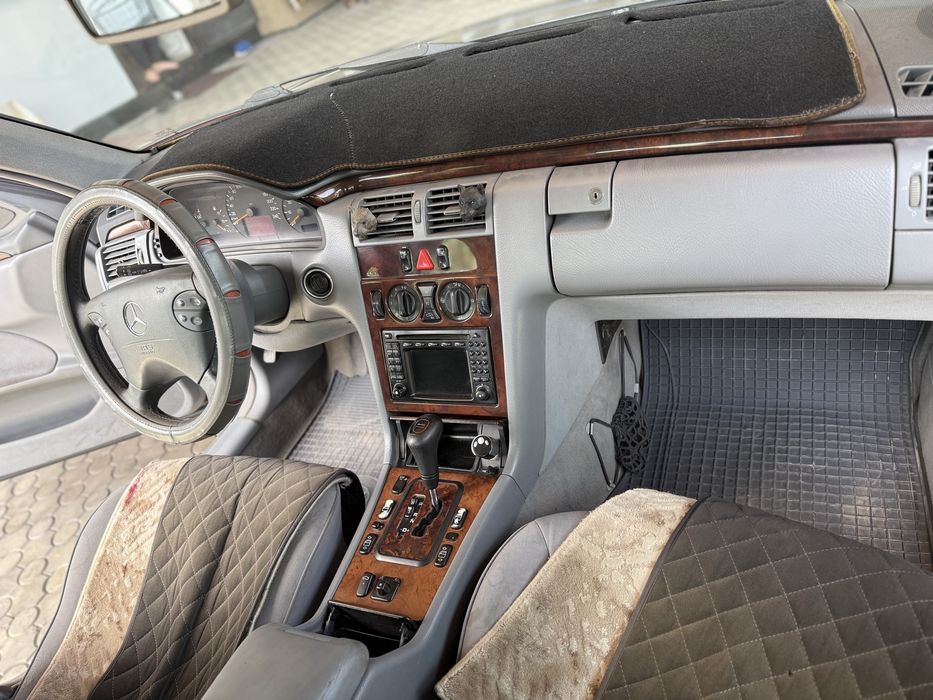 Продам мерседес w210