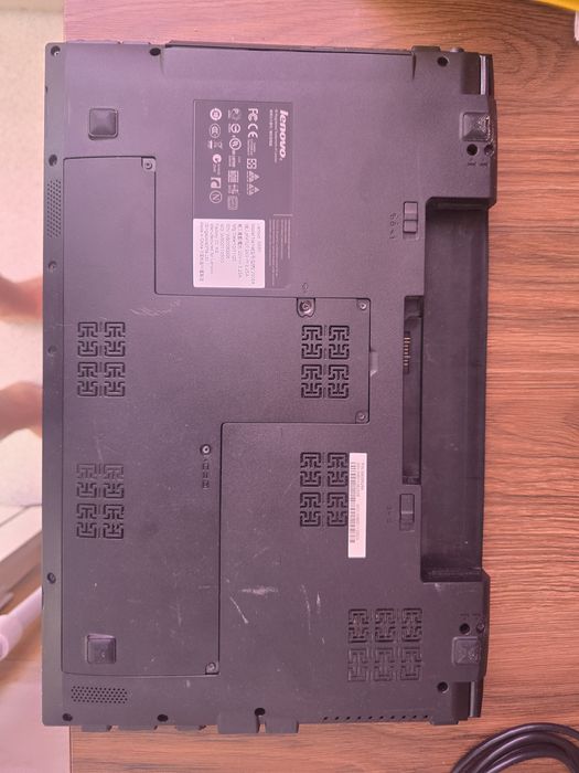 Продается ноутбук леново