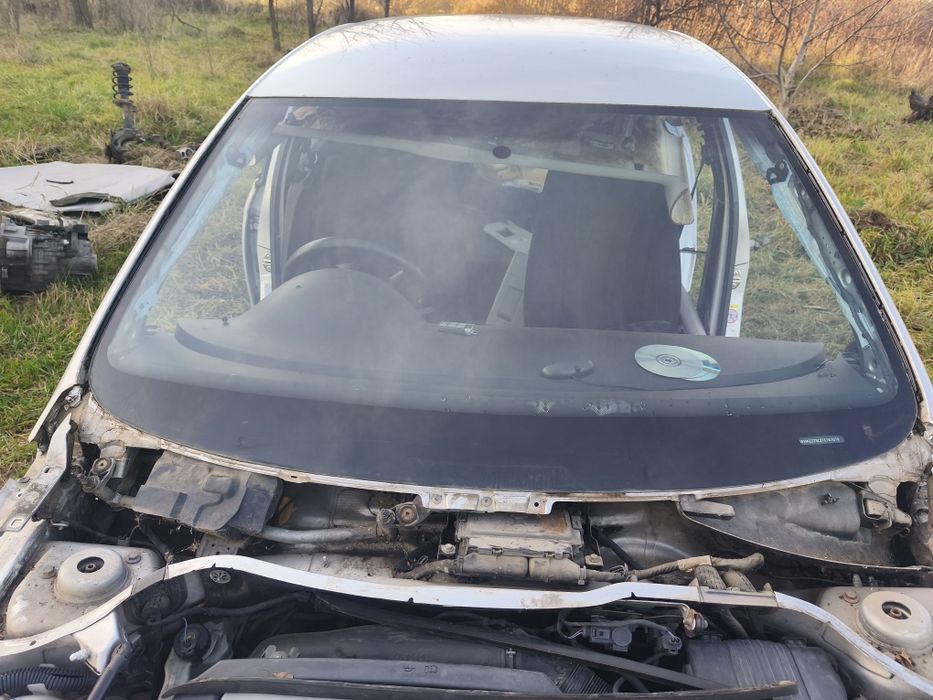 Lunetă geam spate Volkswagen Passat B6 sedane berlină 2005-2010